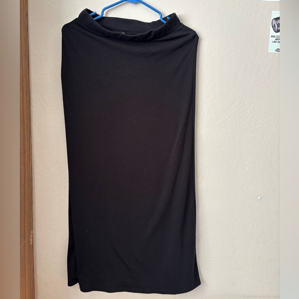 High waisted long skirt
